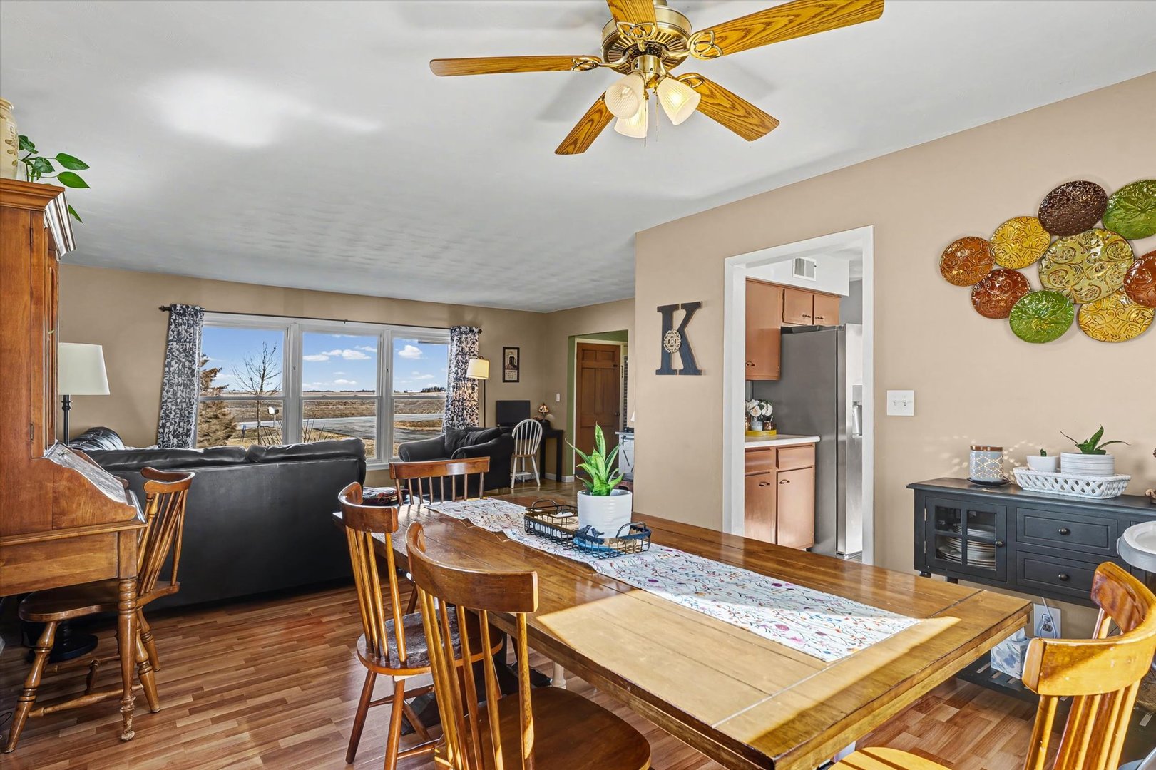 913 E 1st Street, Gibson City, IL 60936