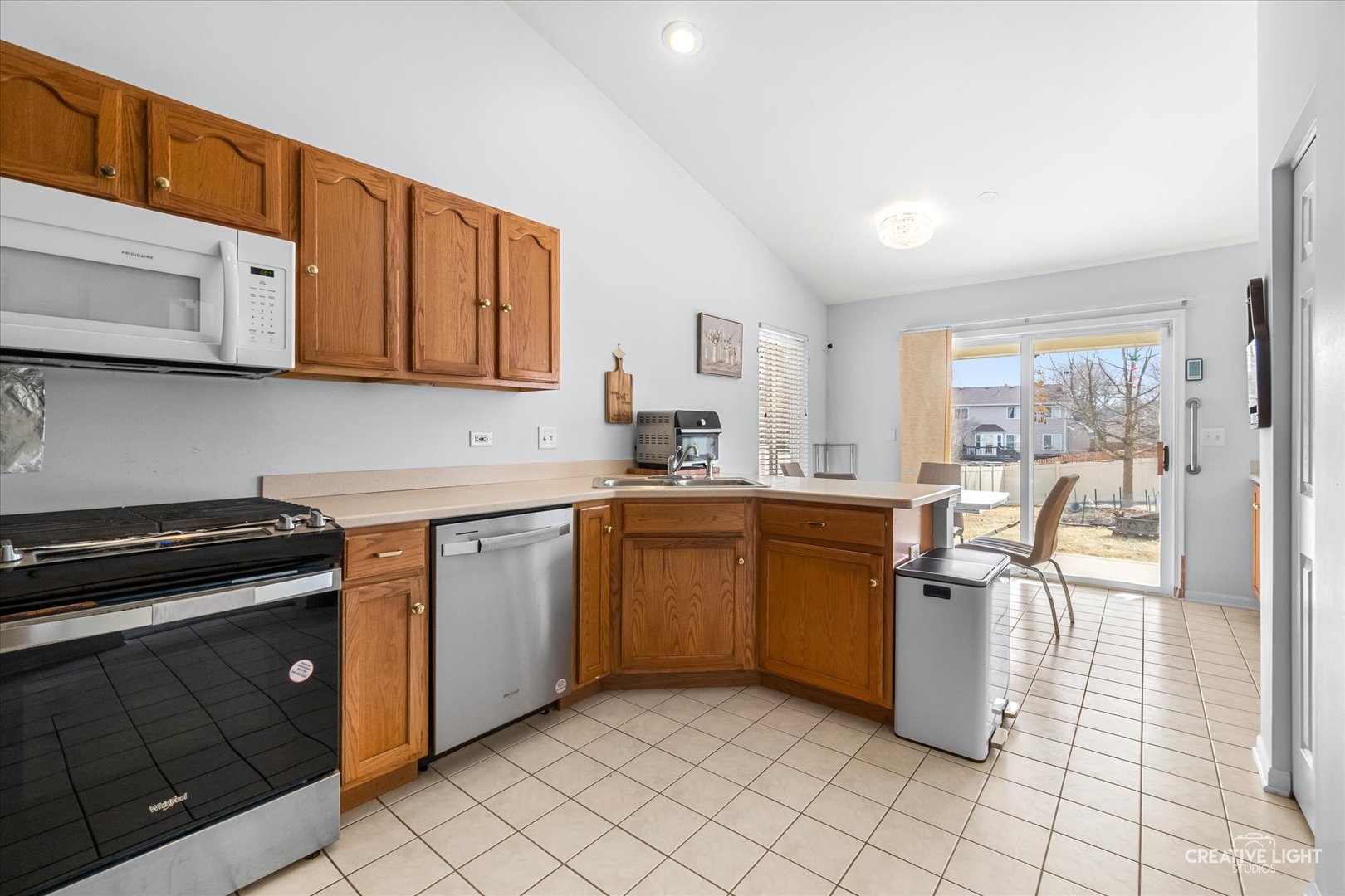 2331 Handley Lane, Aurora, IL 60502