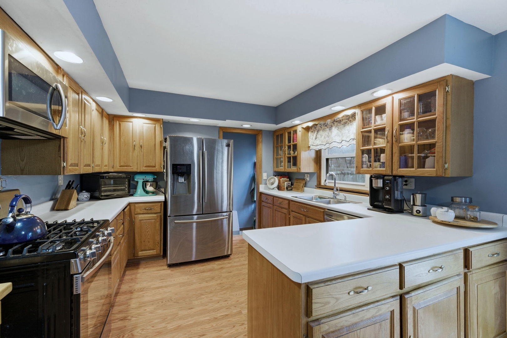 136 Mckinstry Drive, Elgin, IL 60123