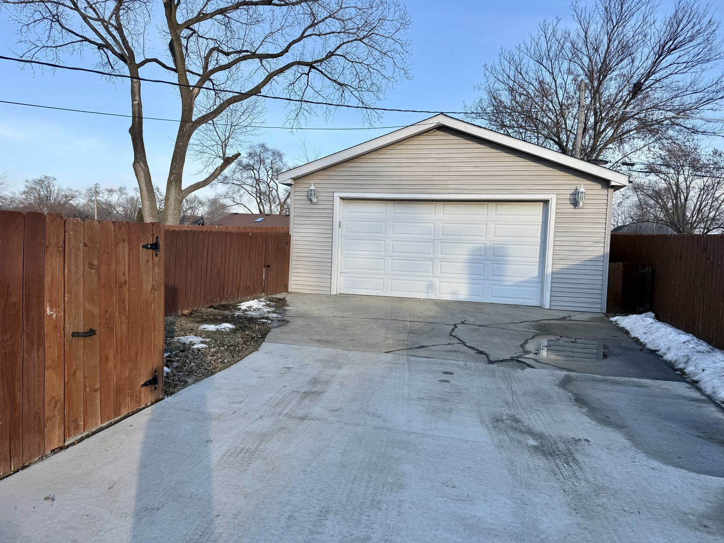 267 N Idlewild Avenue, Mundelein, IL 60060