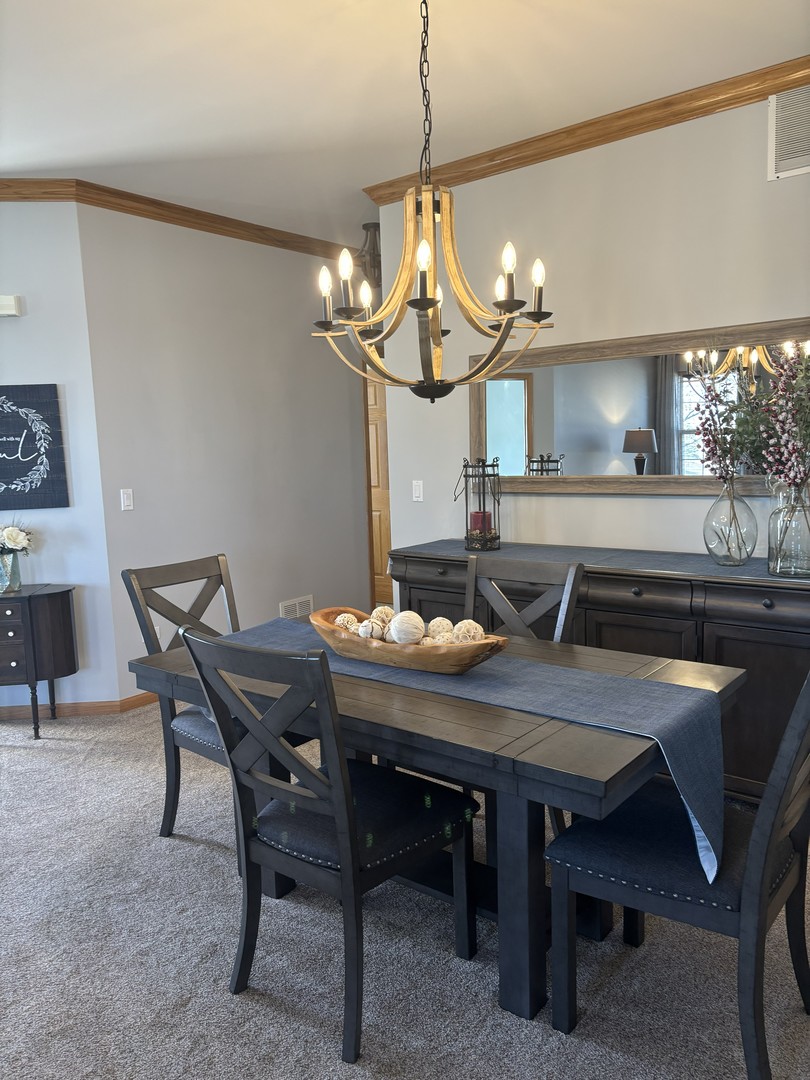 16300 Crescent Lake Drive, Crest Hill, IL 60403