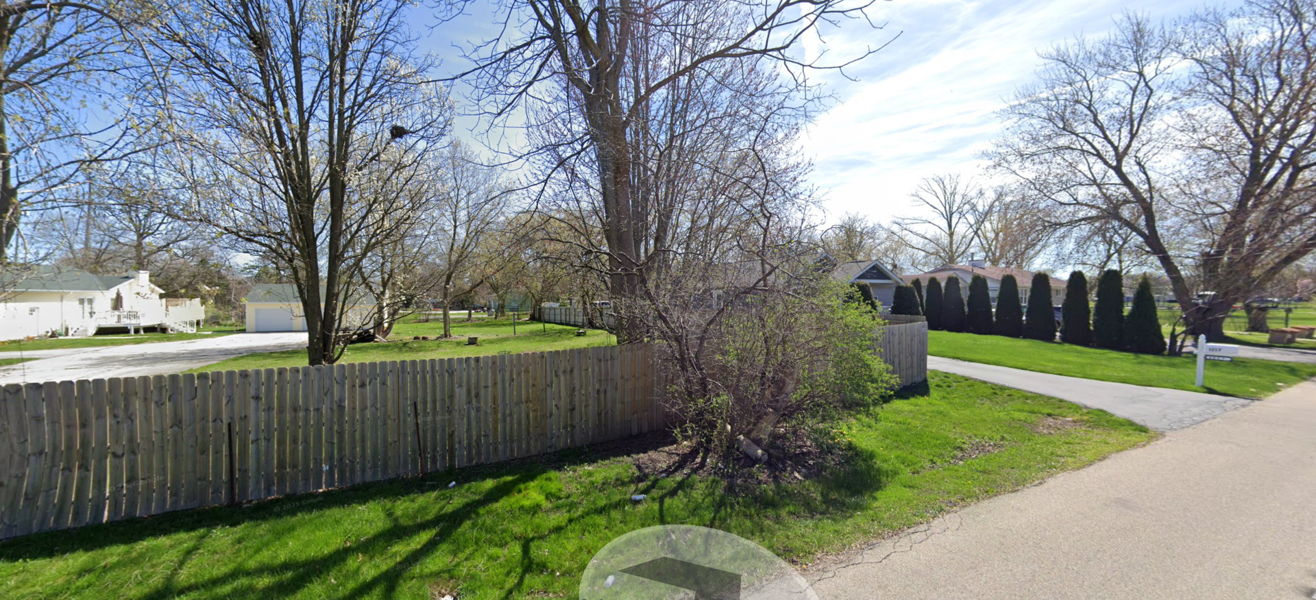 1213 Washington Park, Waukegan, IL 60085