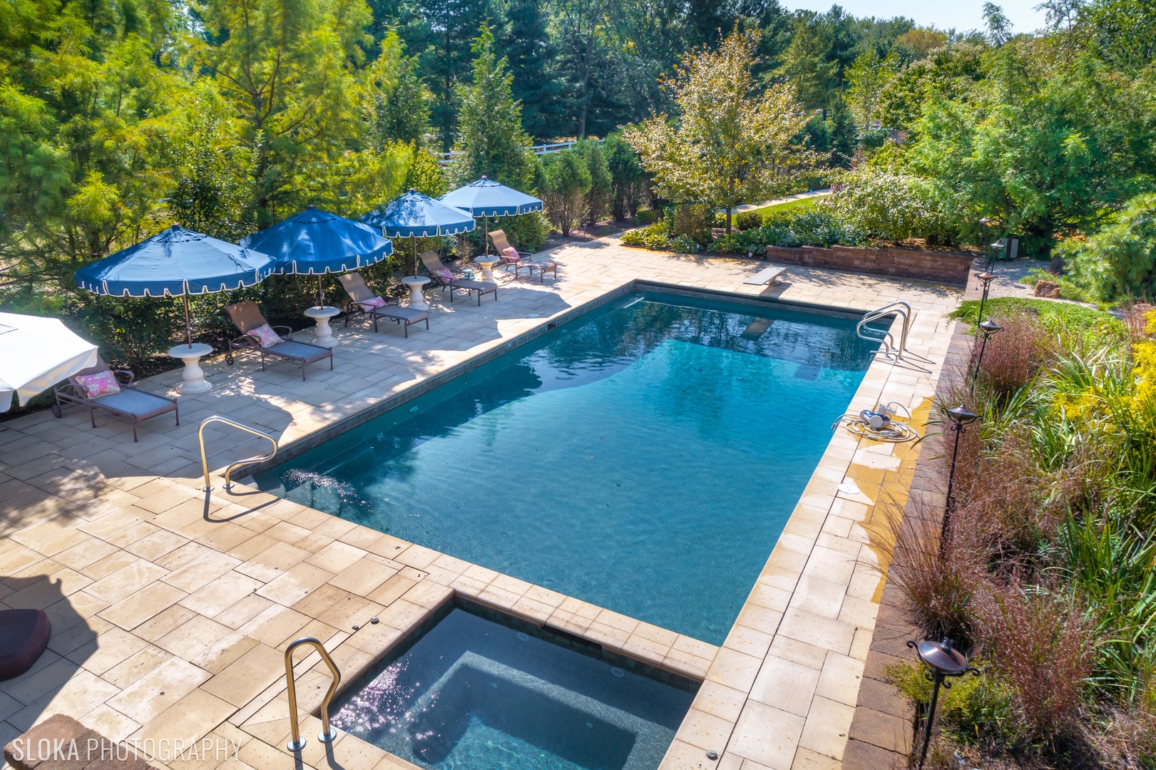 11 Moate Lane, Barrington Hills, IL 60010