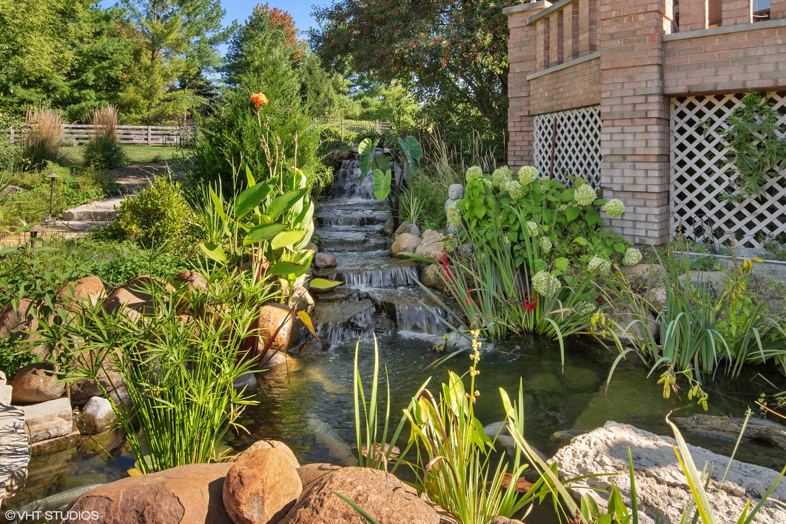 11 Moate Lane, Barrington Hills, IL 60010