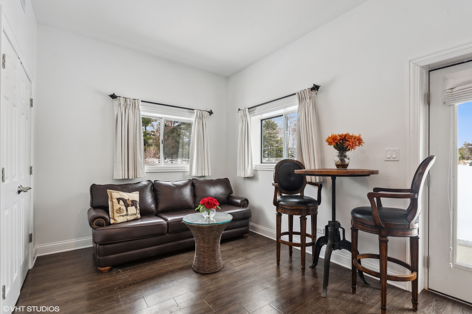 11 Moate Lane, Barrington Hills, IL 60010