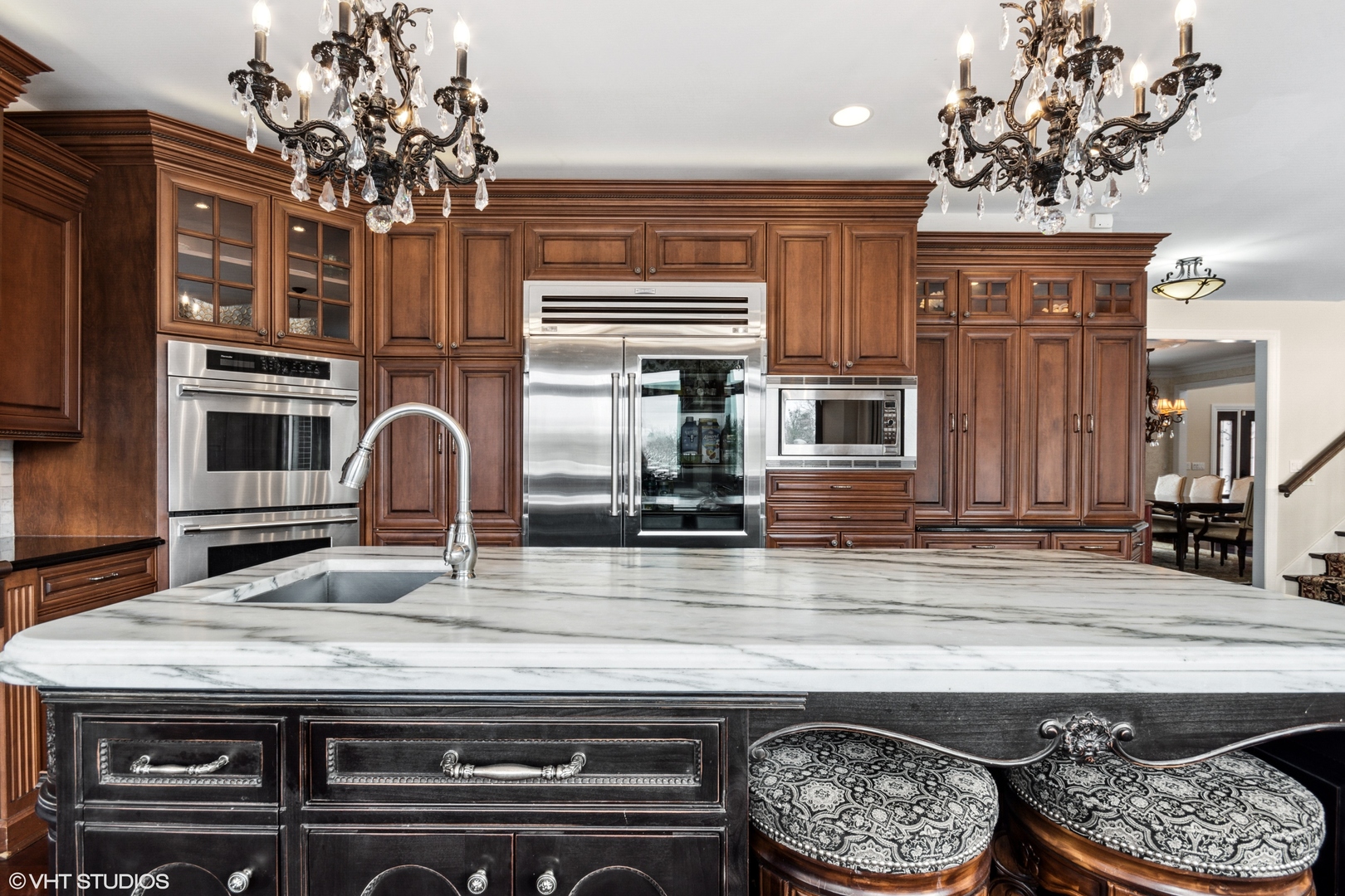 11 Moate Lane, Barrington Hills, IL 60010