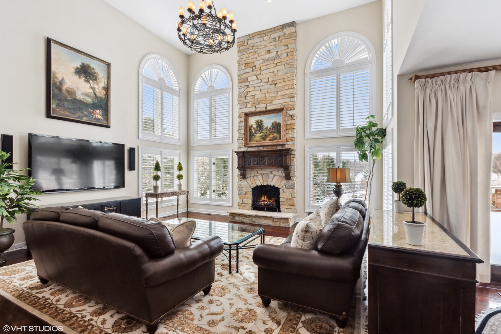 11 Moate Lane, Barrington Hills, IL 60010