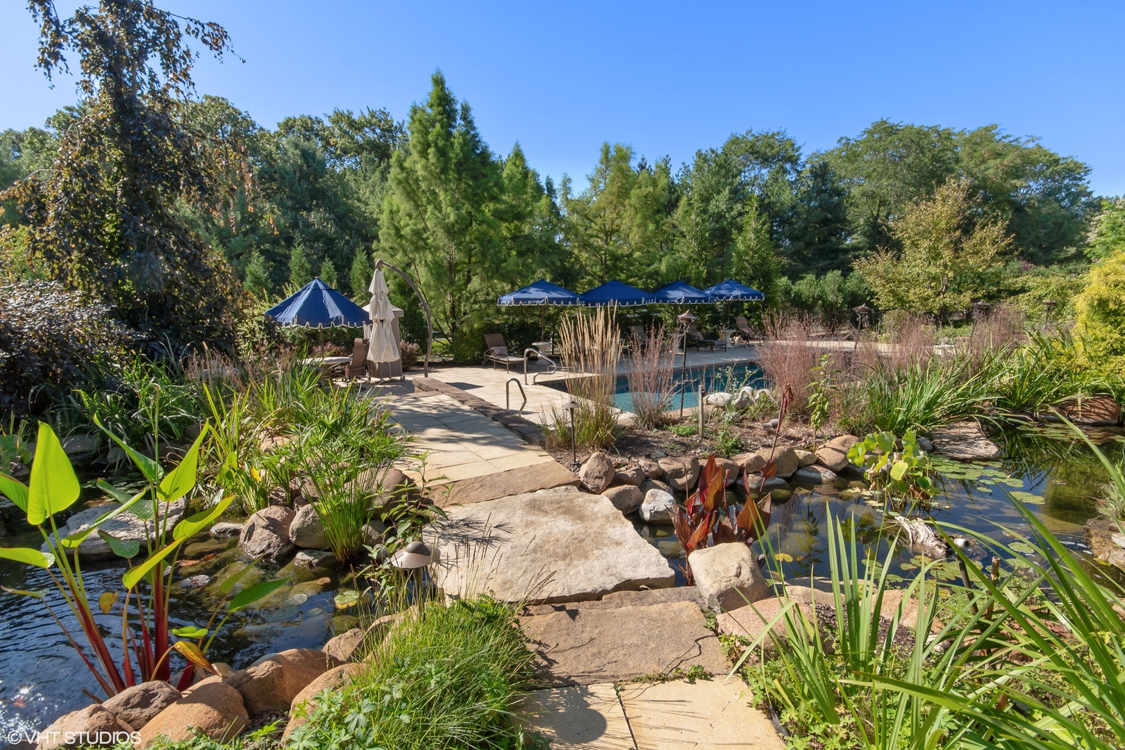 11 Moate Lane, Barrington Hills, IL 60010