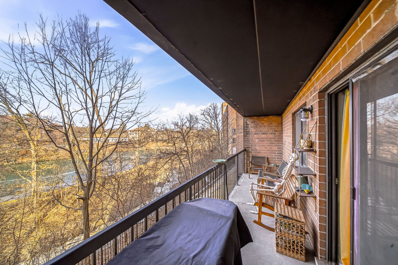 5980 Lake Bluff Drive #202, Tinley Park, IL 60477