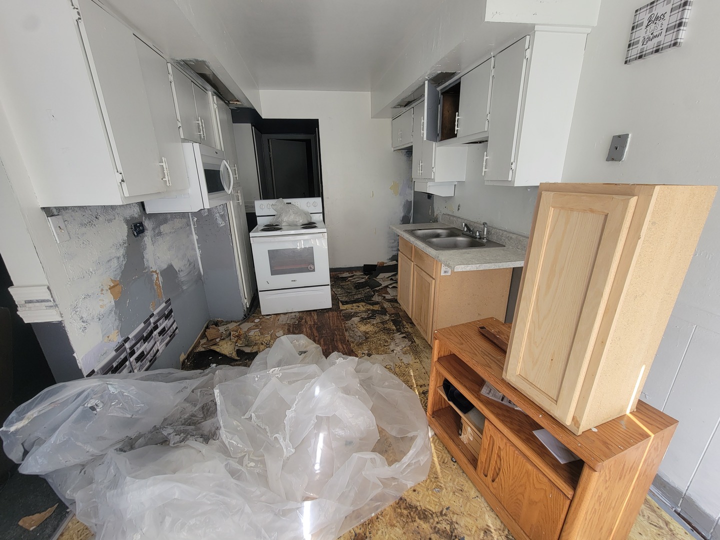 17W747 Standish Lane, Villa Park, IL 60181