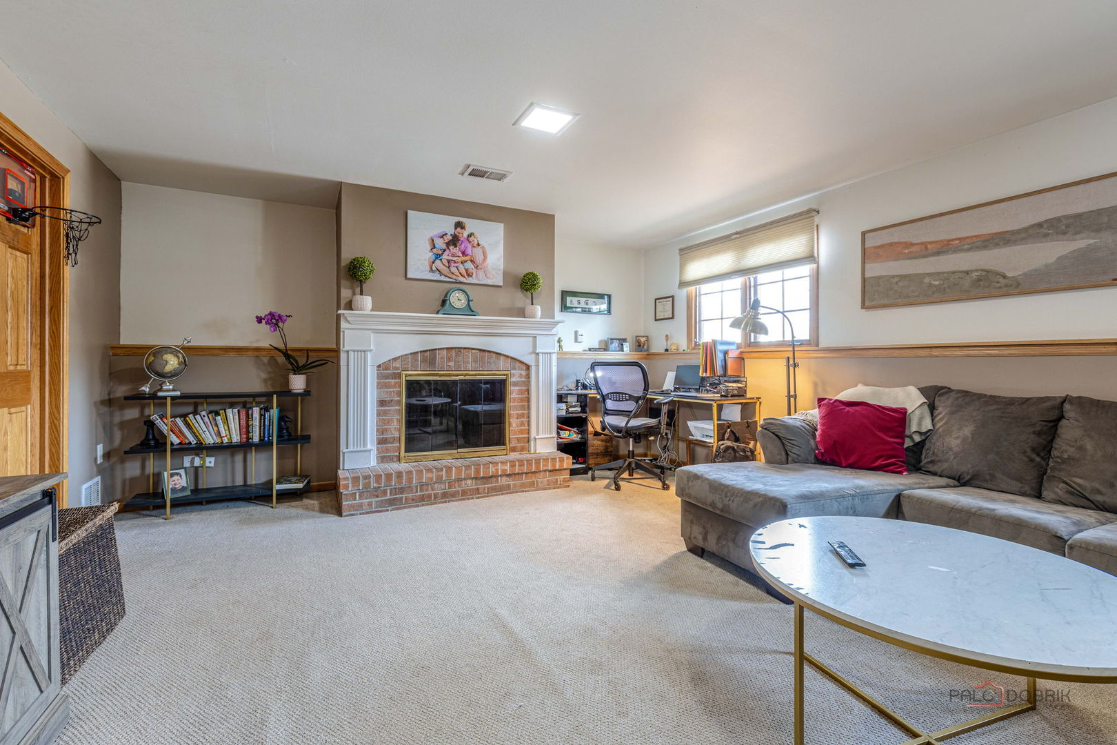 705 S Dymond Road, Libertyville, IL 60048