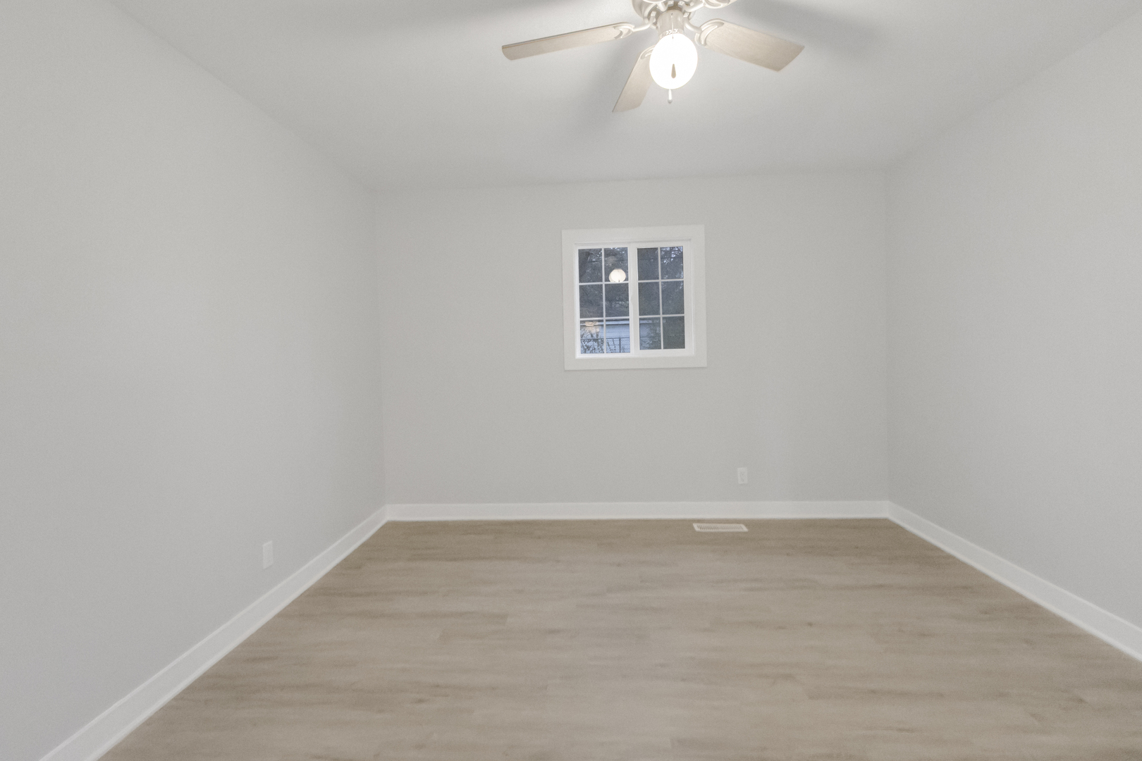 22339 Strassburg Avenue, Sauk Village, IL 60411