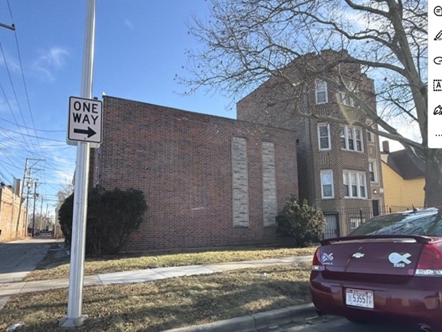 7915 S Saginaw Avenue #F, Chicago, IL 60617