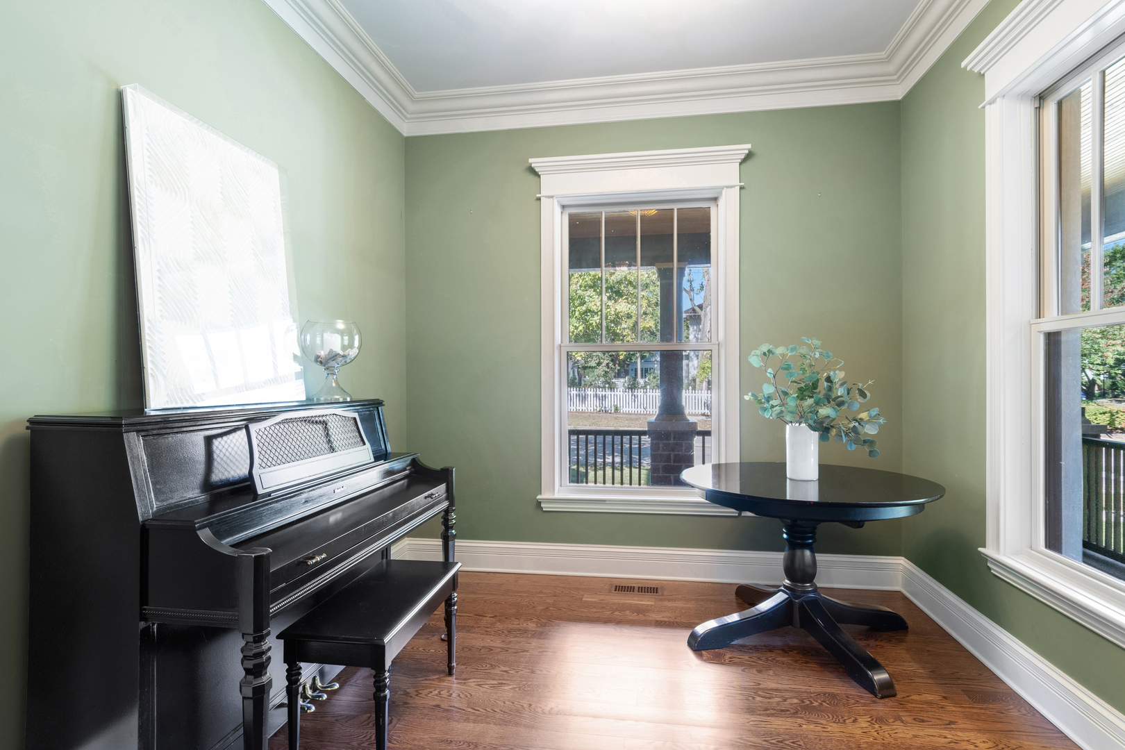 203 S Columbia Street, Naperville, IL 60540