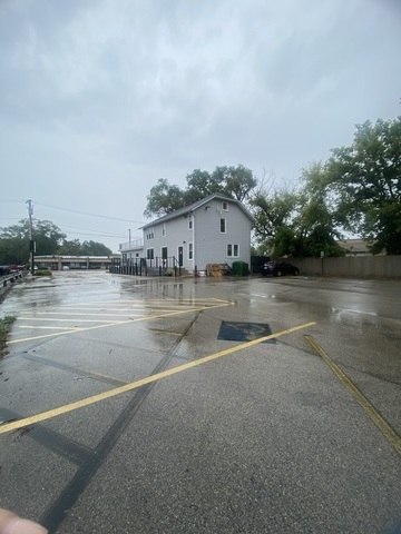 322 N Milwaukee Avenue, Wheeling, IL 60090