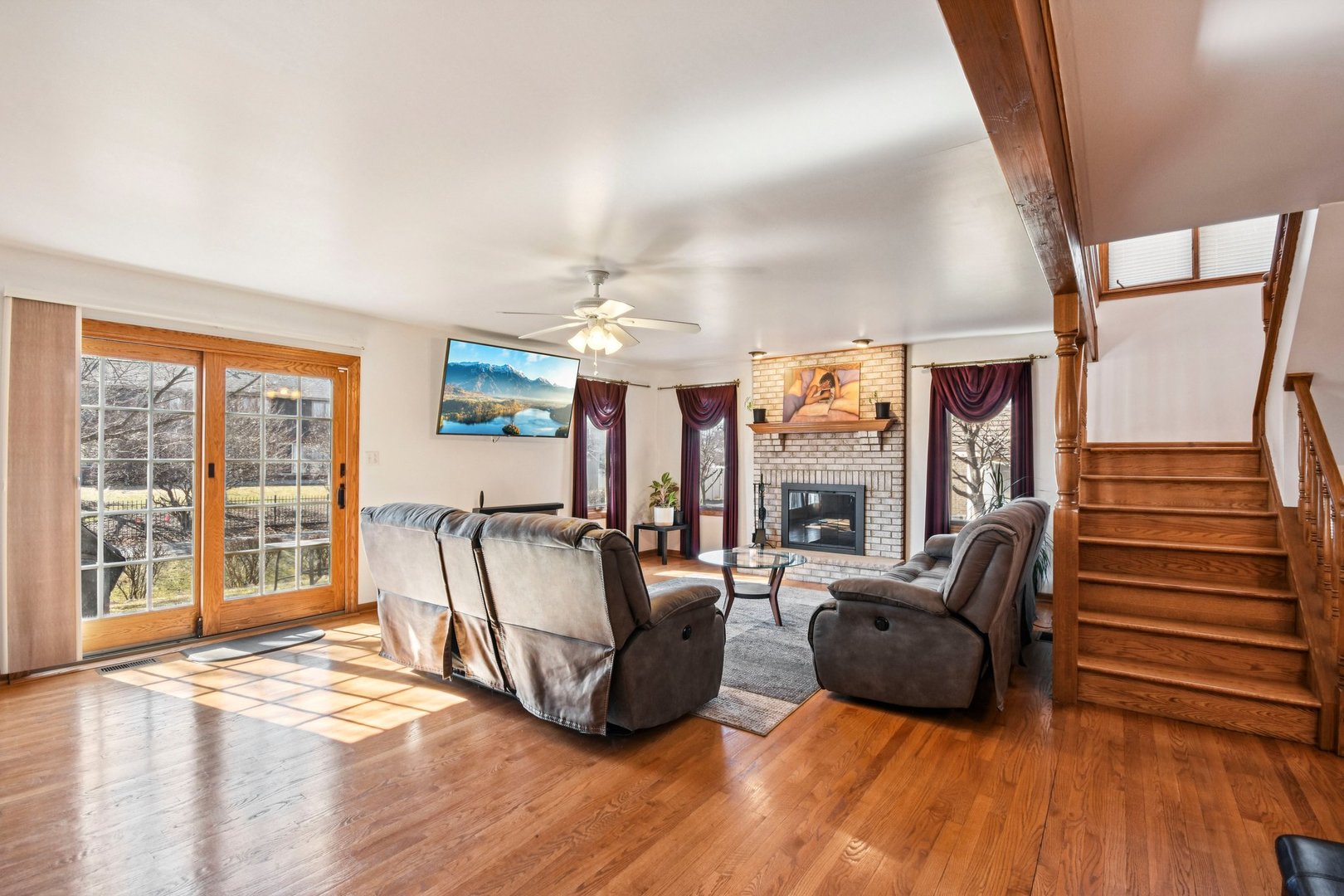 8021 Enclave Lane, Tinley Park, IL 60487