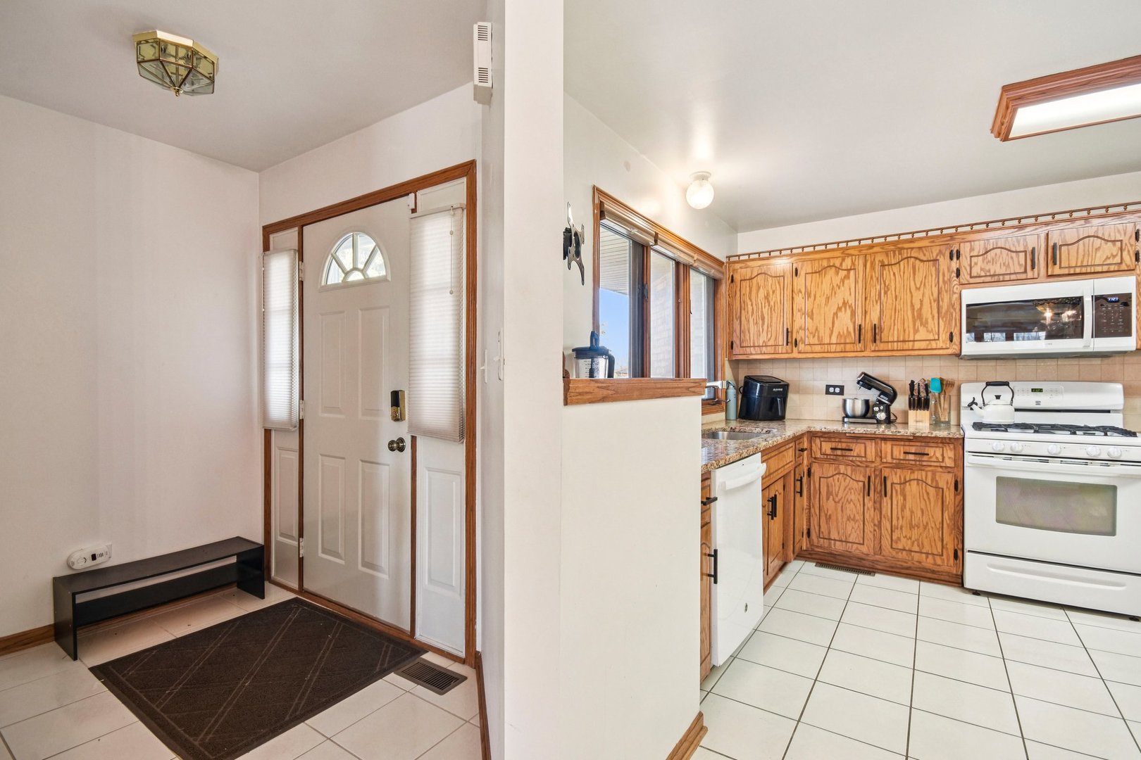 8021 Enclave Lane, Tinley Park, IL 60487