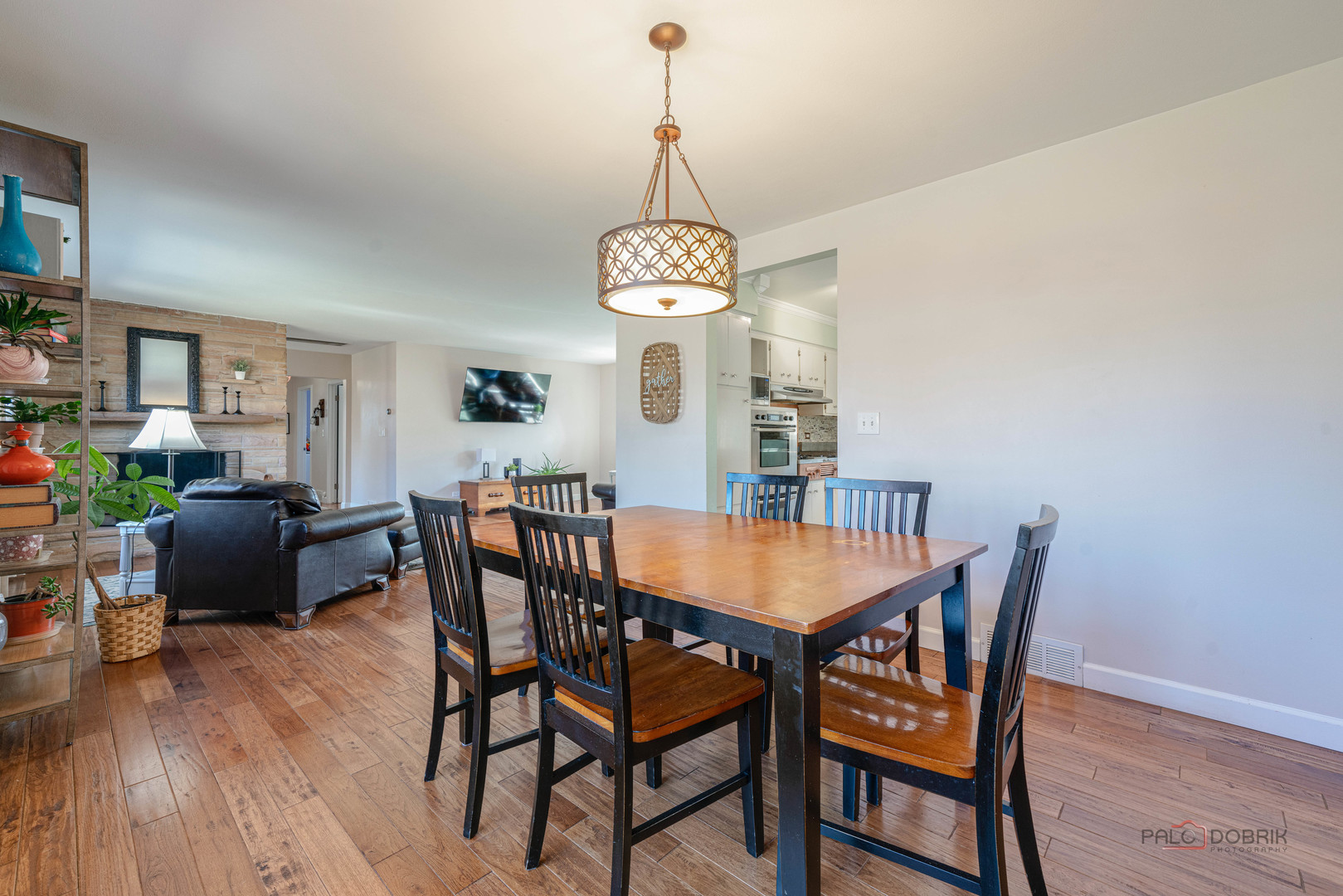 34049 N Hickory Avenue, Grayslake, IL 60030