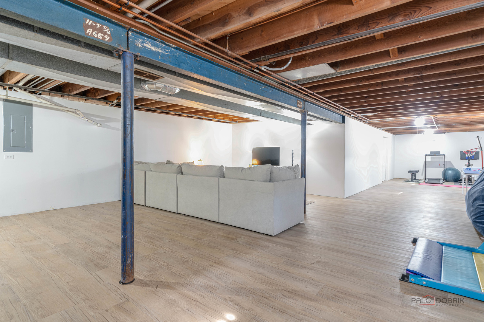 34049 N Hickory Avenue, Grayslake, IL 60030