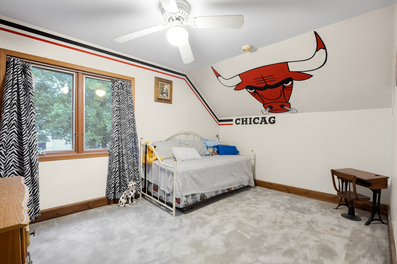 316 E Highland Avenue, Villa Park, IL 60181