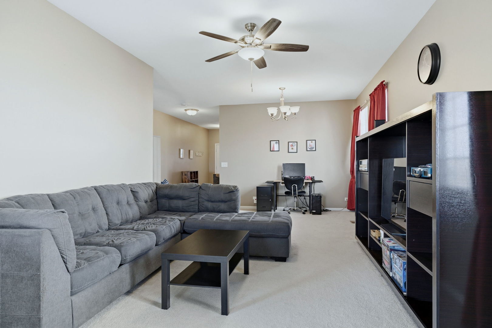 2202 Tremont Lane, Joliet, IL 60431