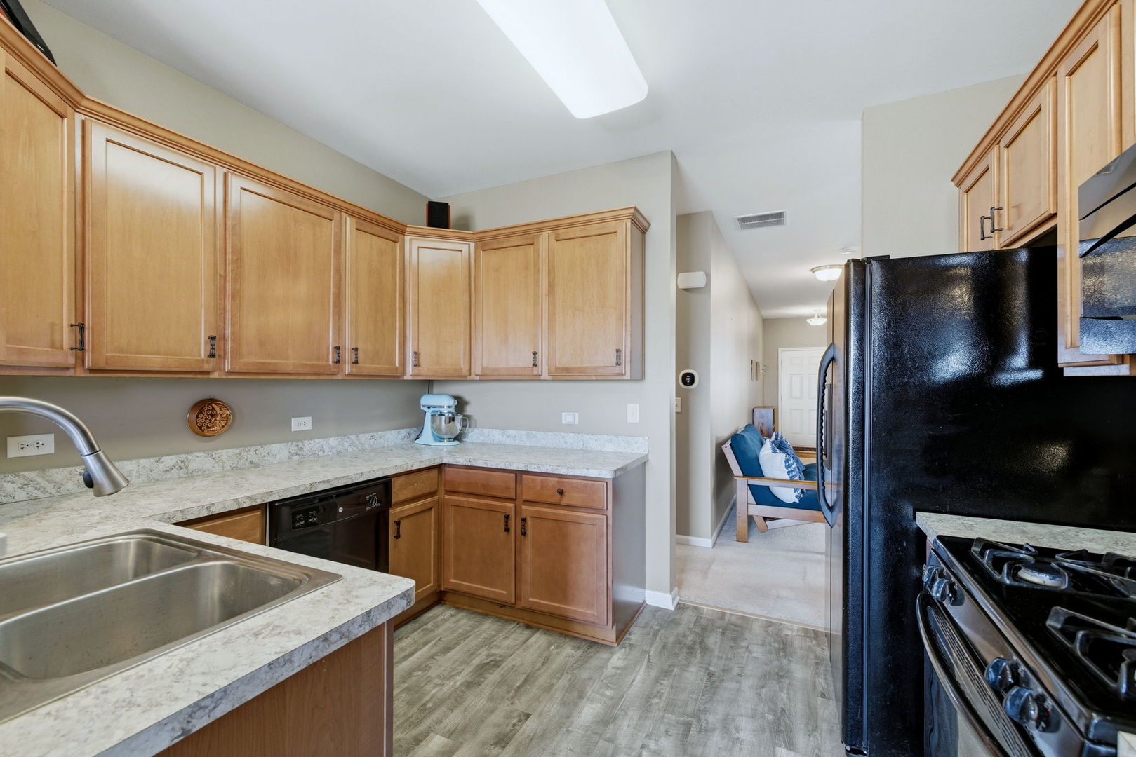 2202 Tremont Lane, Joliet, IL 60431