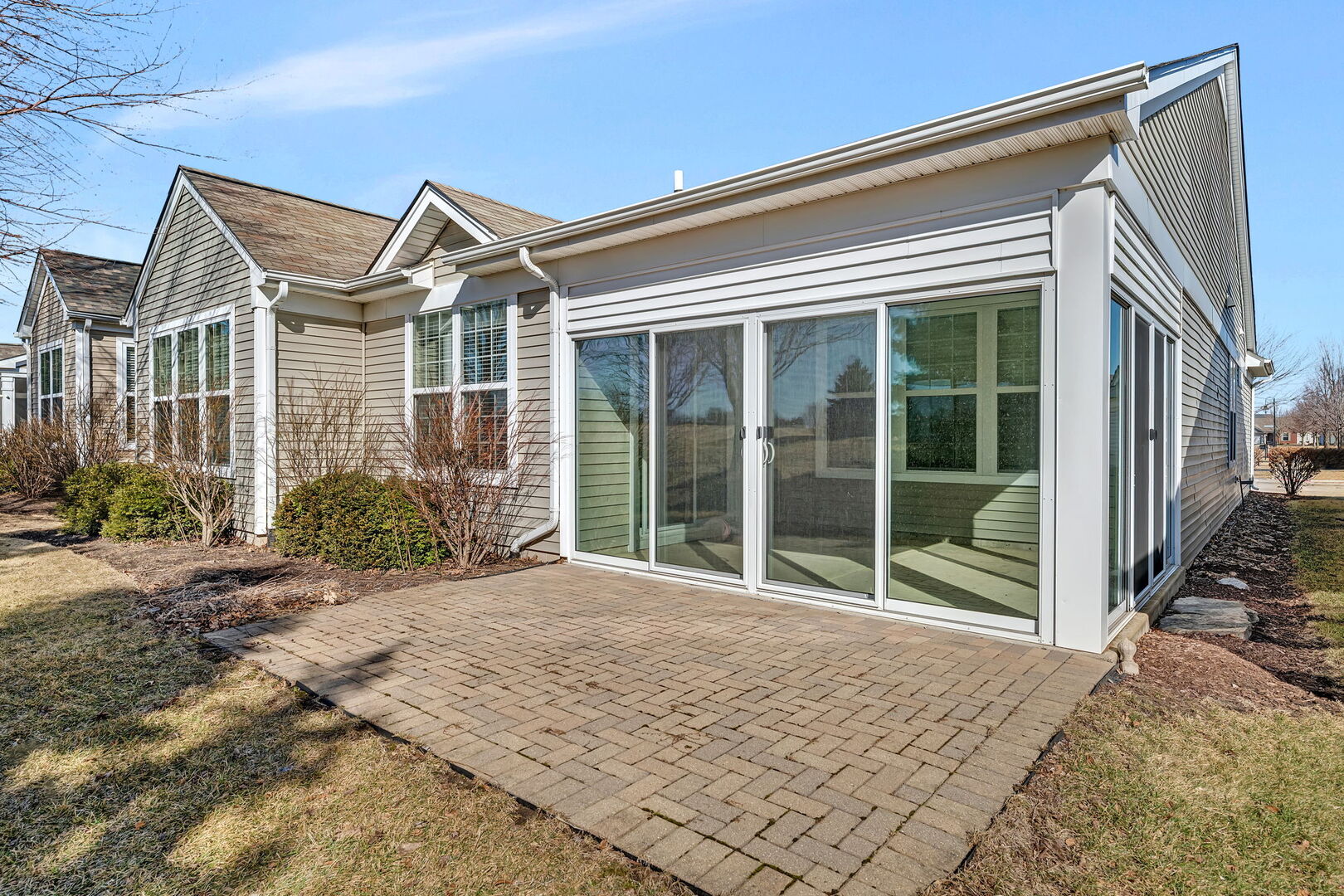 717 Pleasant Drive, Shorewood, IL 60404