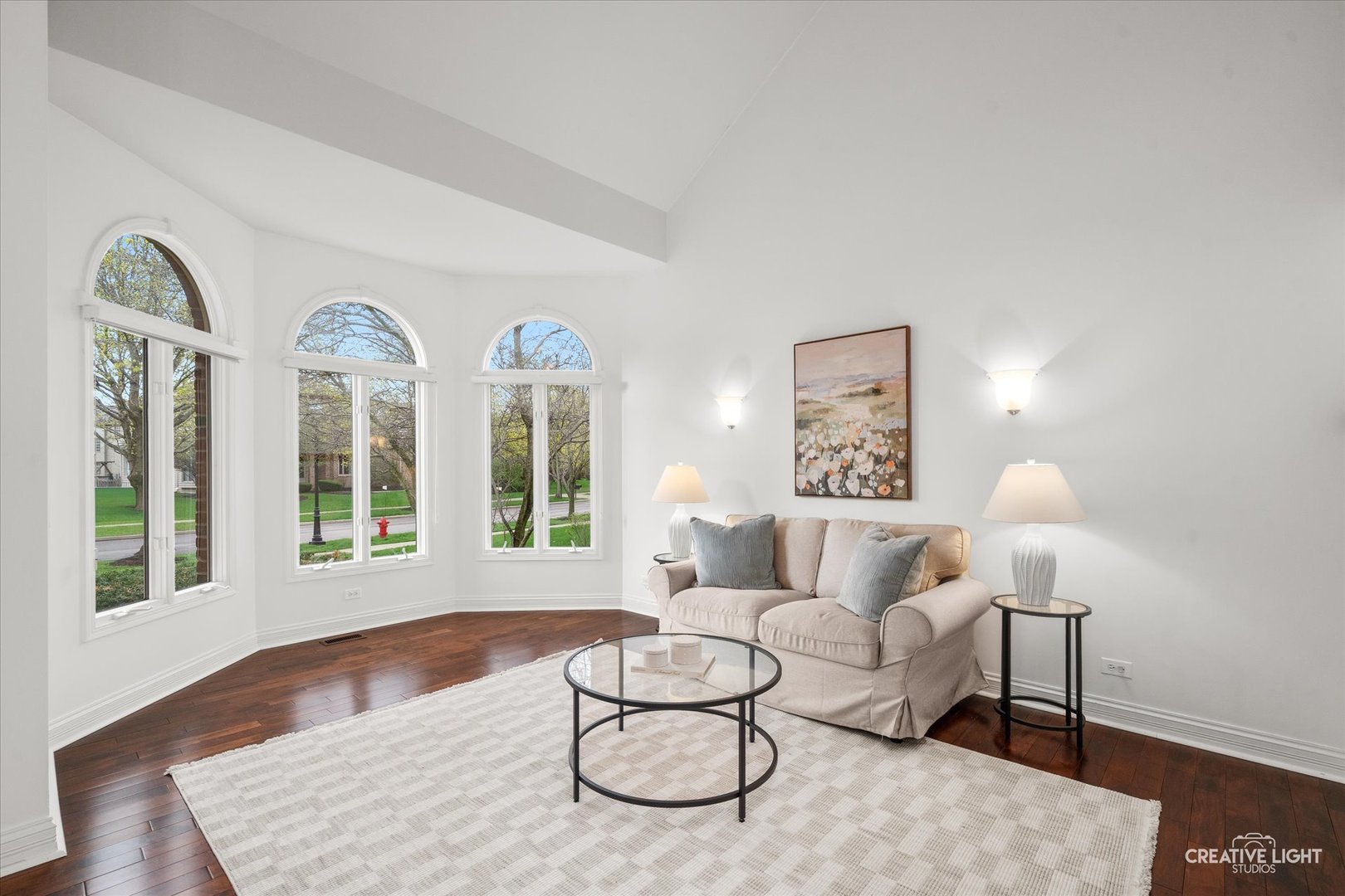 612 Waters Edge Drive, South Elgin, IL 60177