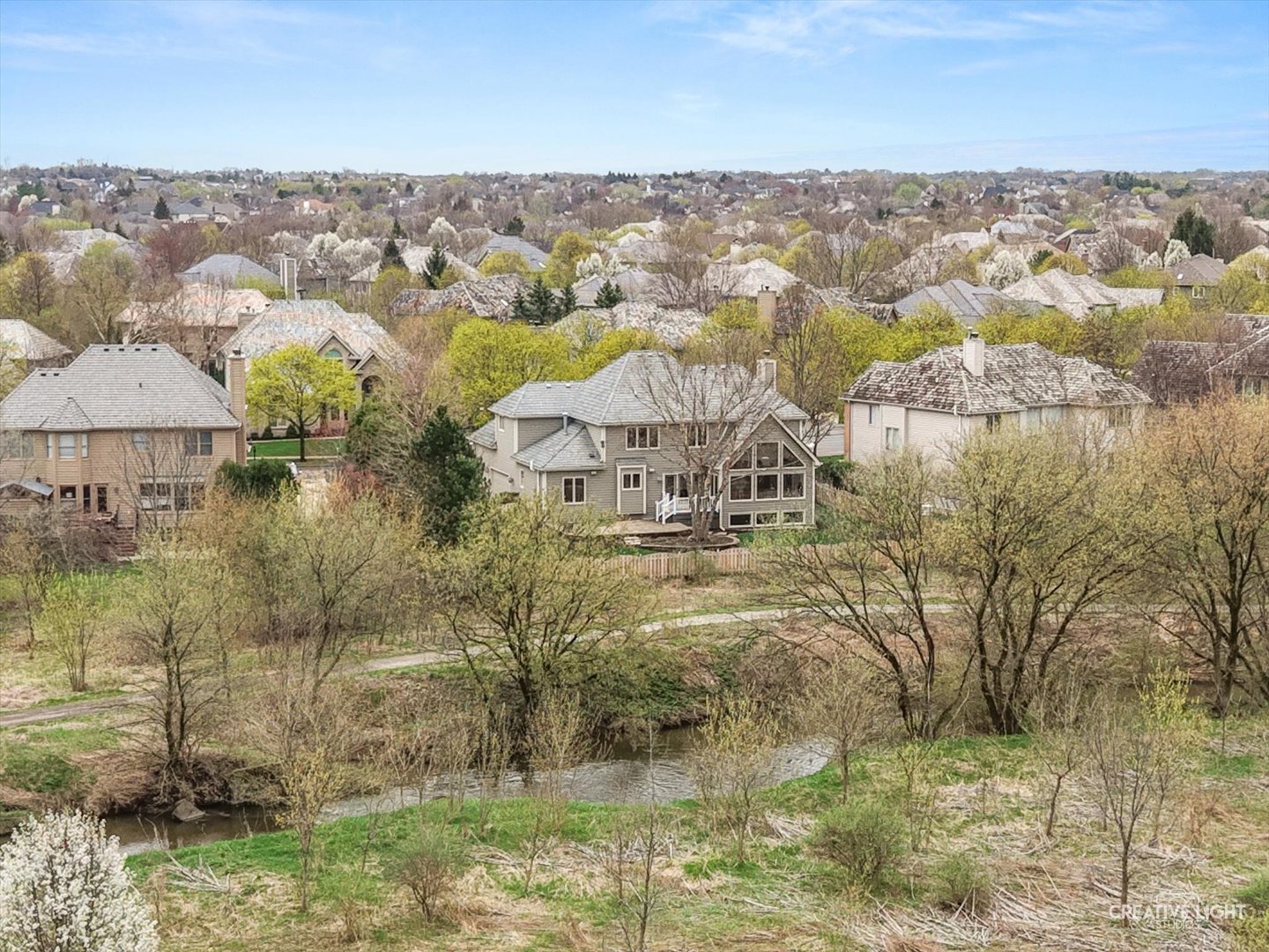 612 Waters Edge Drive, South Elgin, IL 60177