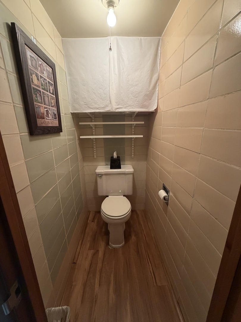 320 W Harrison Road, Lombard, IL 60148