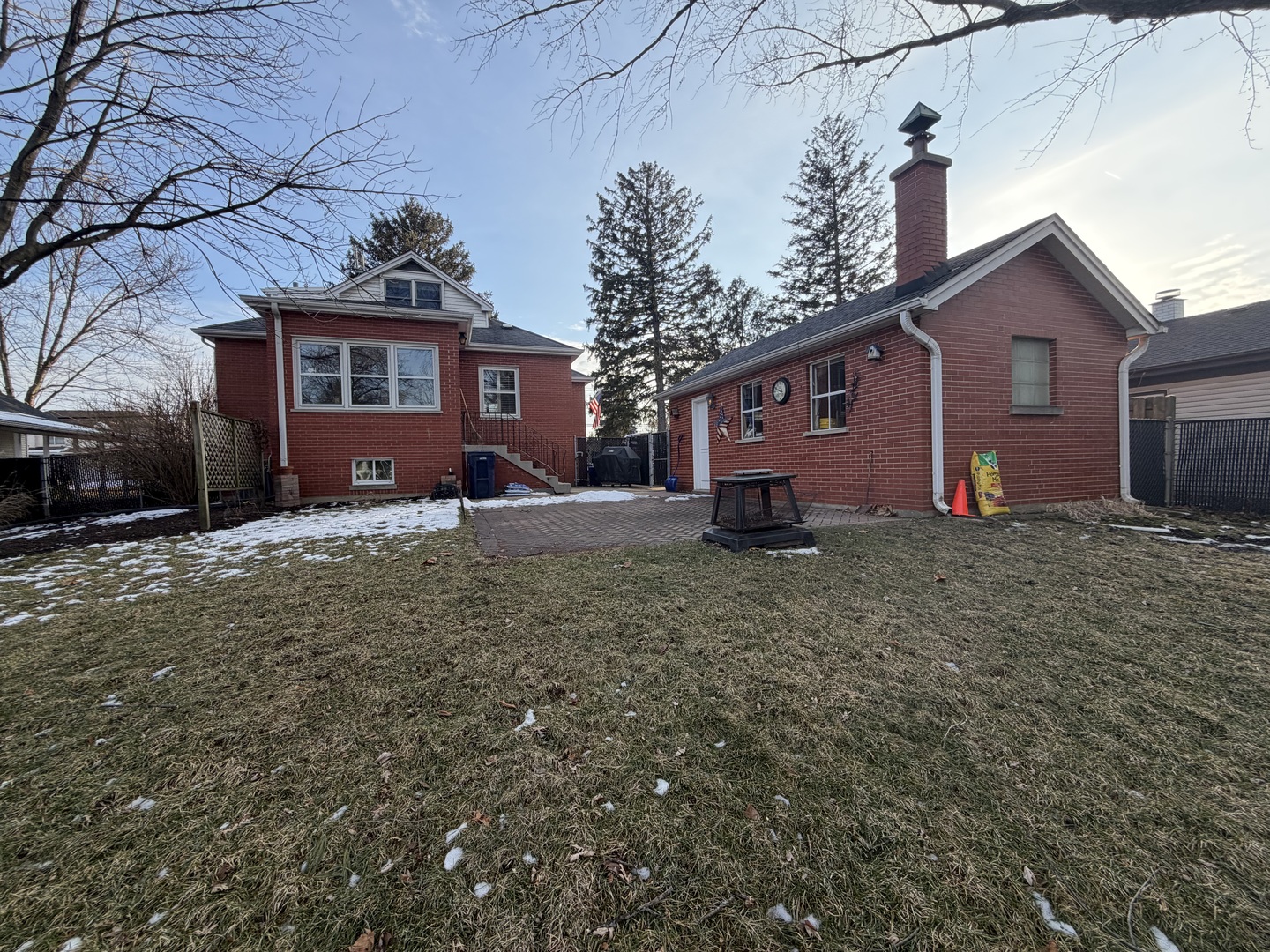 320 W Harrison Road, Lombard, IL 60148