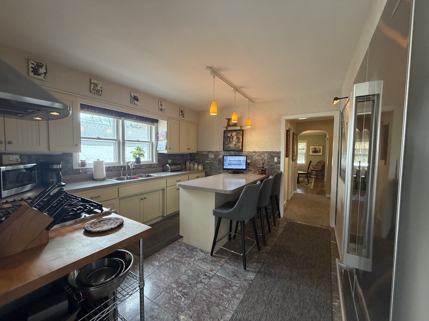 320 W Harrison Road, Lombard, IL 60148