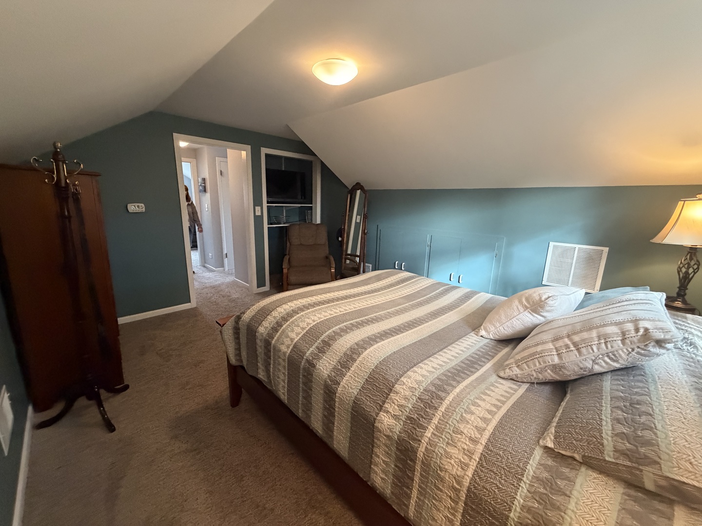 320 W Harrison Road, Lombard, IL 60148