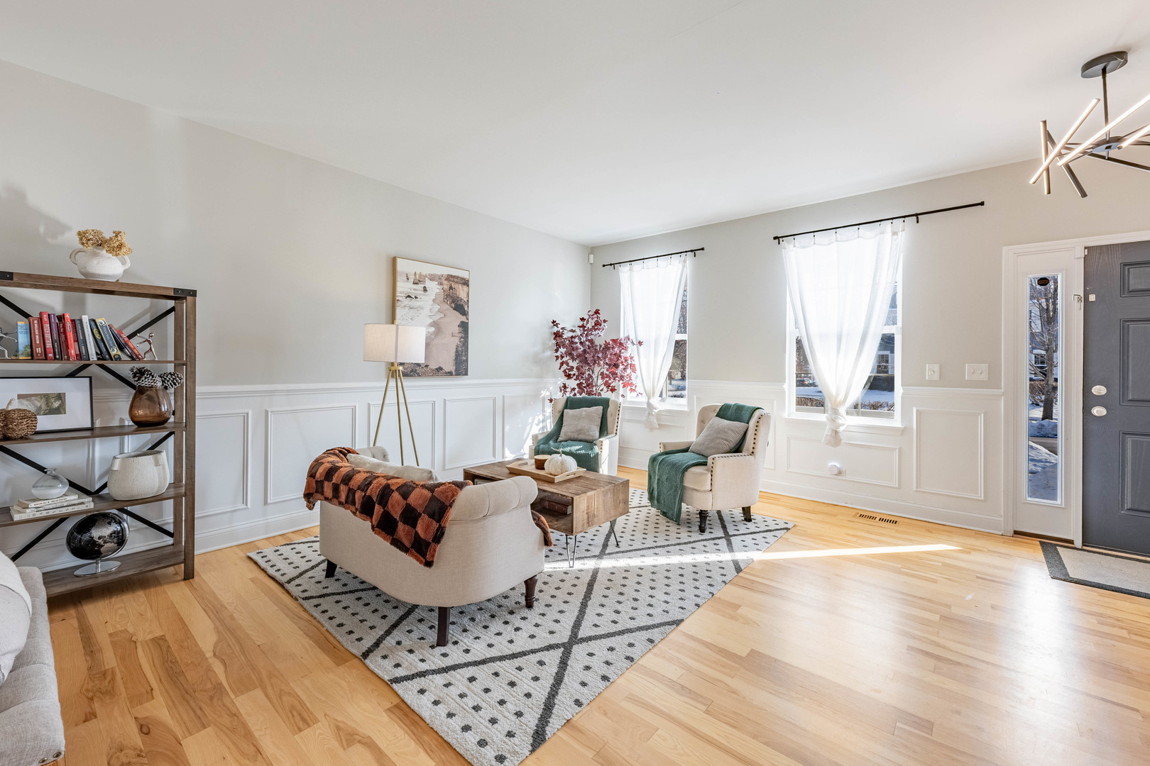 408 Fountain Avenue, Elgin, IL 60124