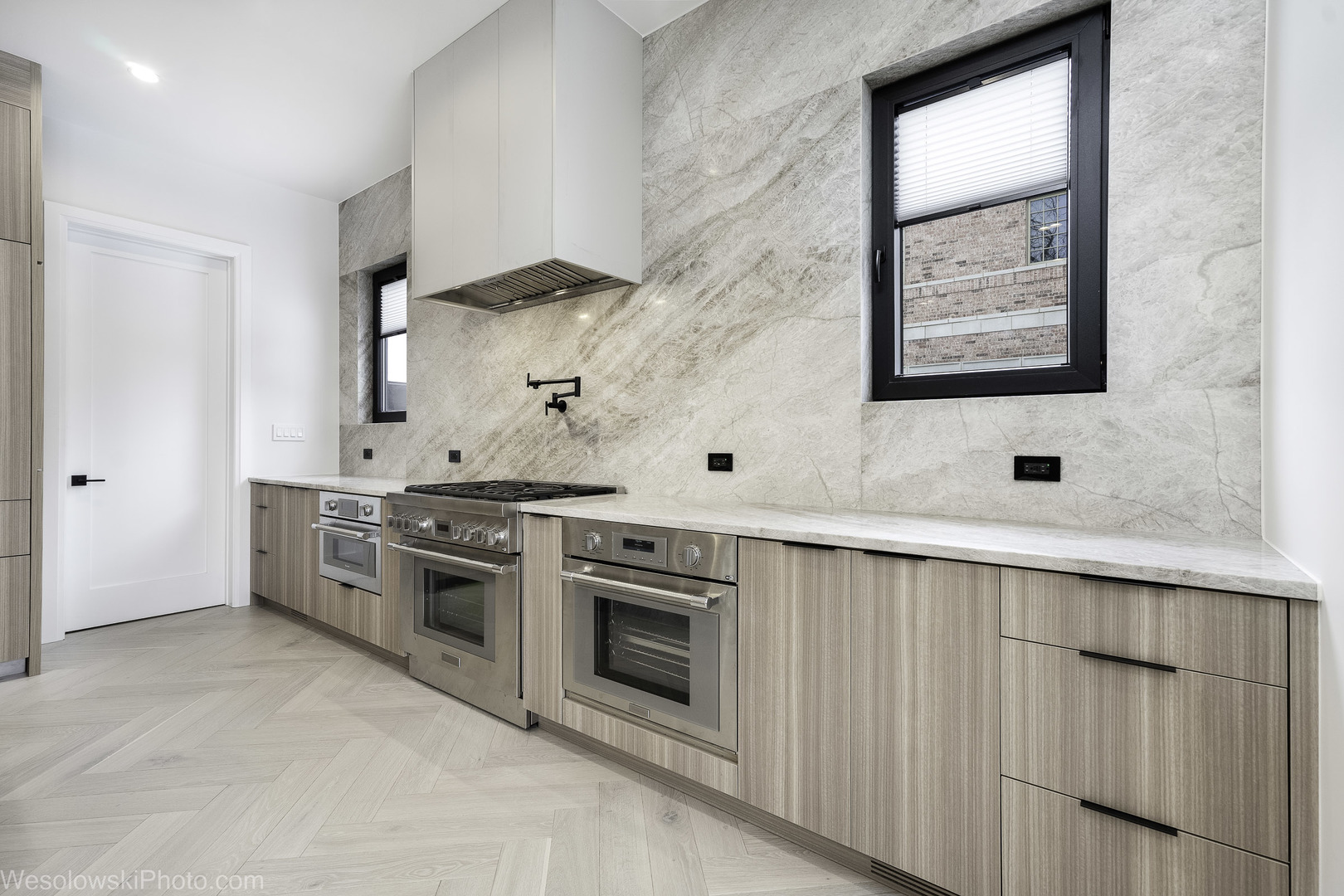 23388 N BIRCHWOOD Lane, Deerfield, IL 60015