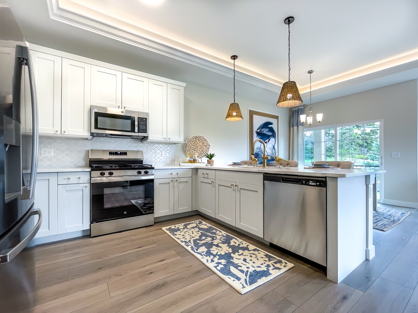 245 Regency Court #E, Wauconda, IL 60084