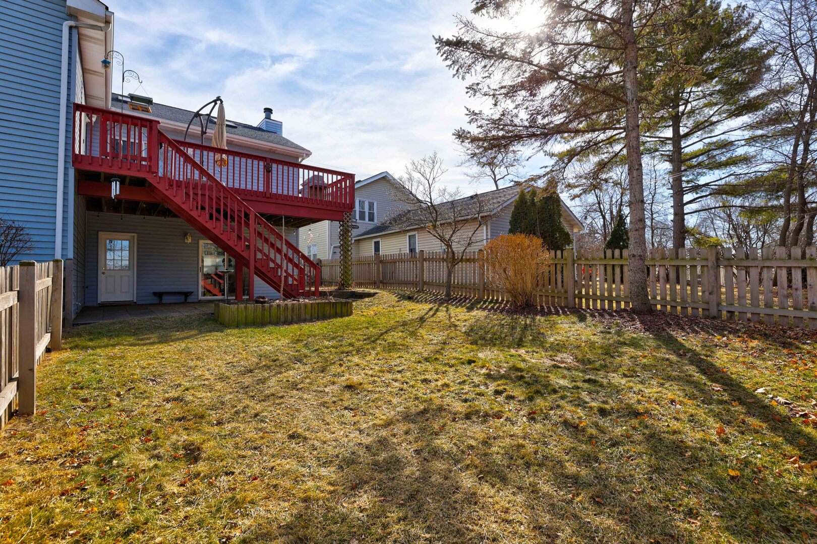 1017 Grand Boulevard, Wauconda, IL 60084