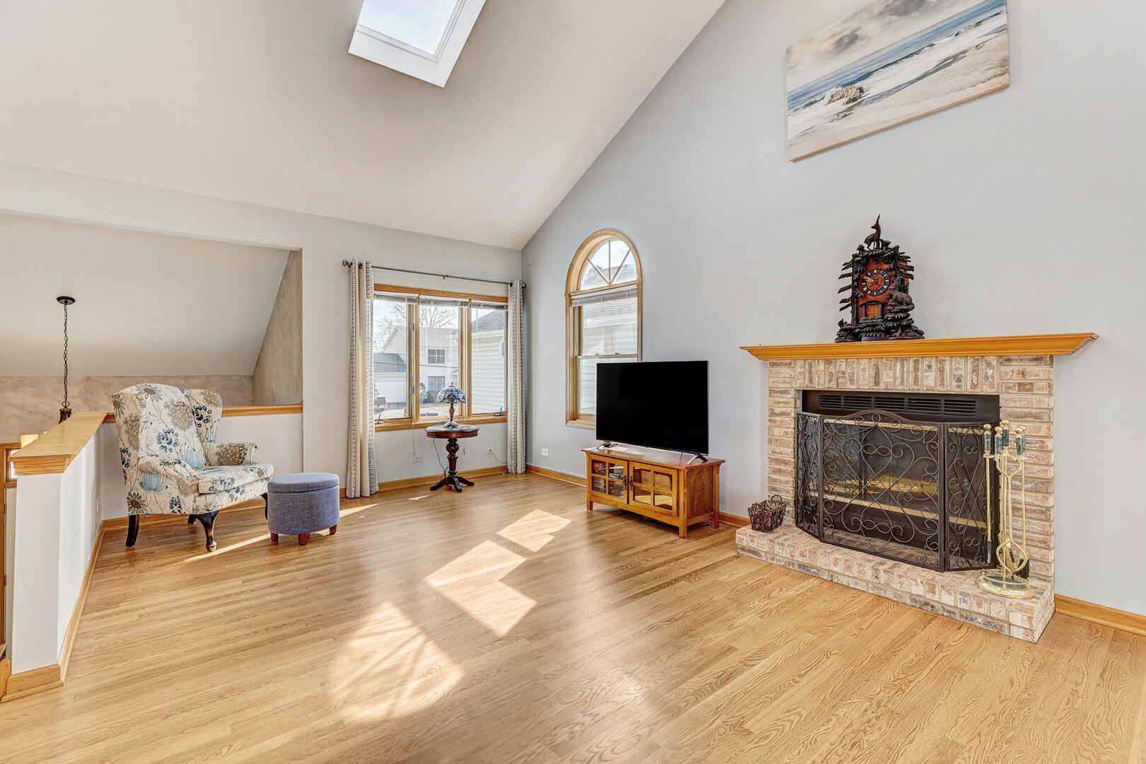 1017 Grand Boulevard, Wauconda, IL 60084