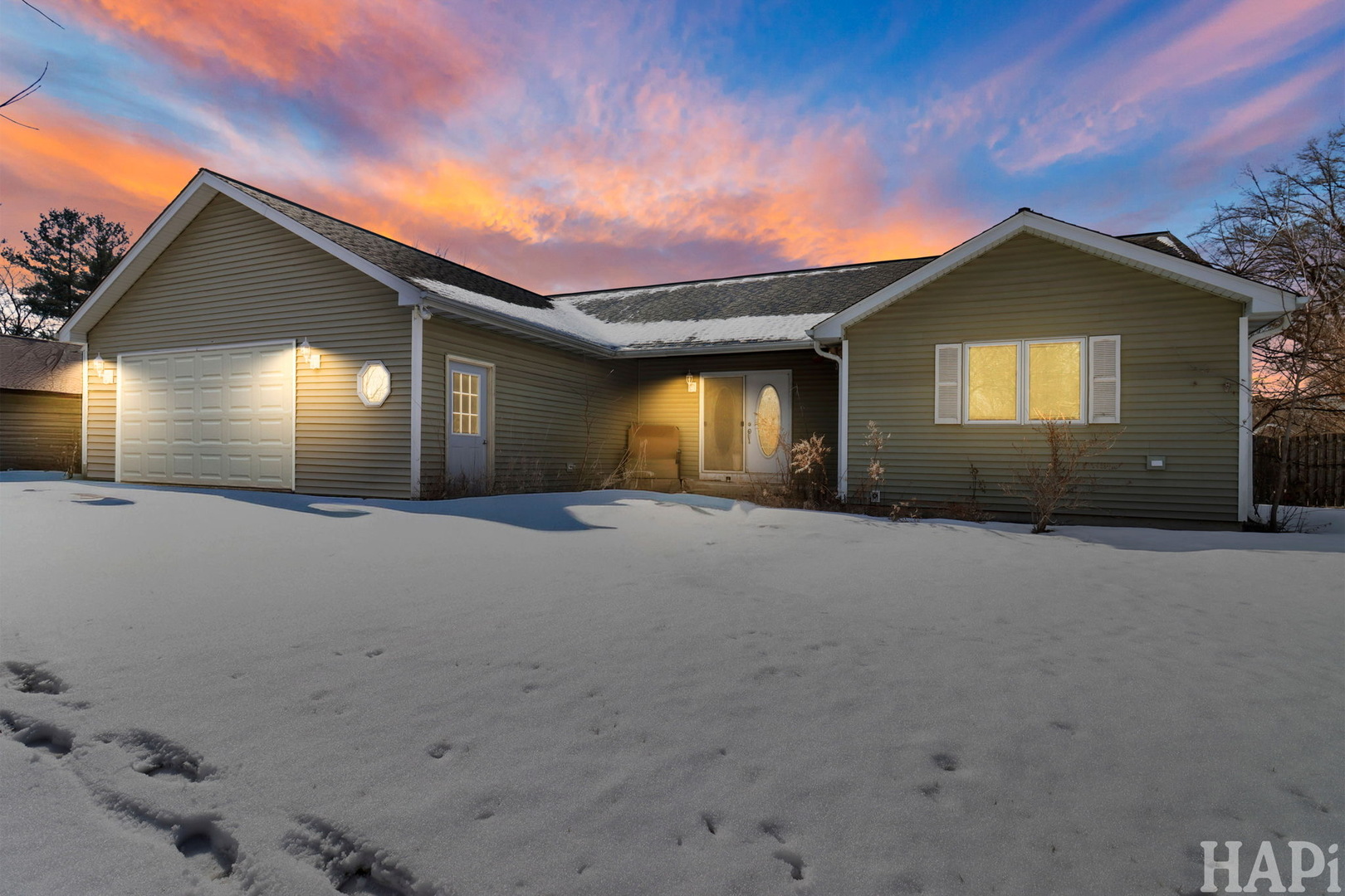 1397 Nippersink Road, Fox Lake, IL 60020