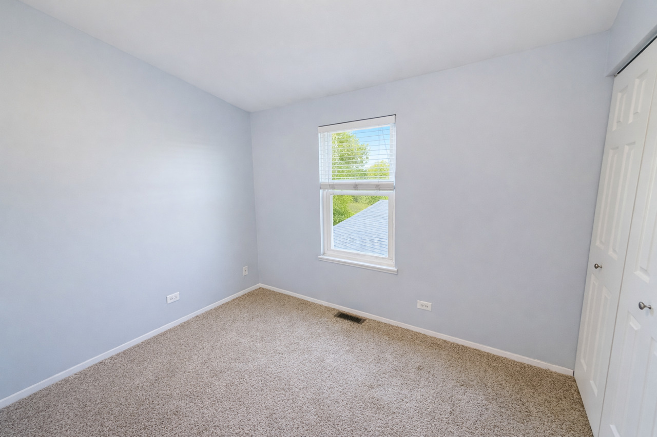 2624 Prairieview Lane, Aurora, IL 60502