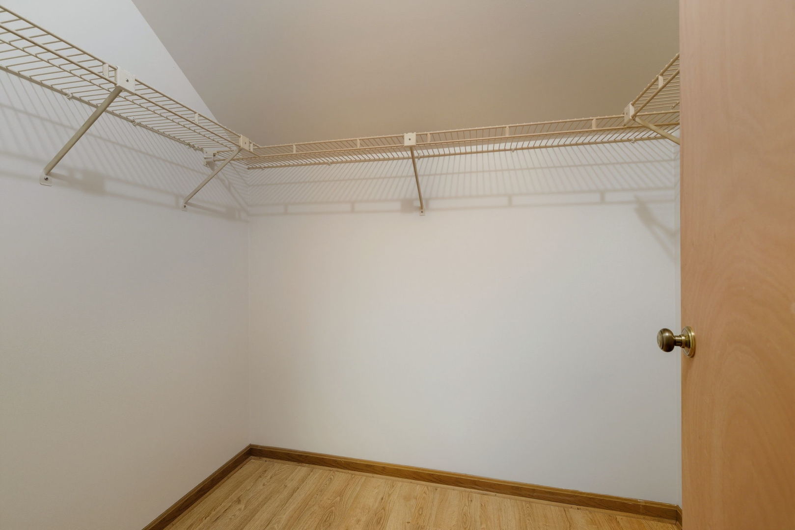 3057 Ashton Court, Westchester, IL 60154