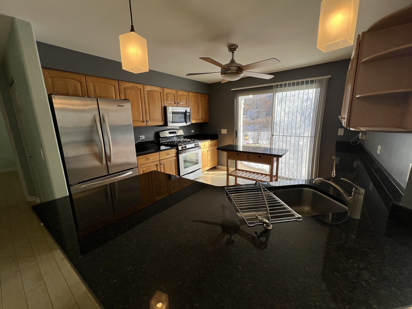 157 CONCORD Lane #157, Carol Stream, IL 60188