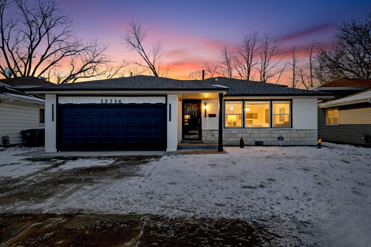 15554 S Park Avenue, South Holland, IL 60473