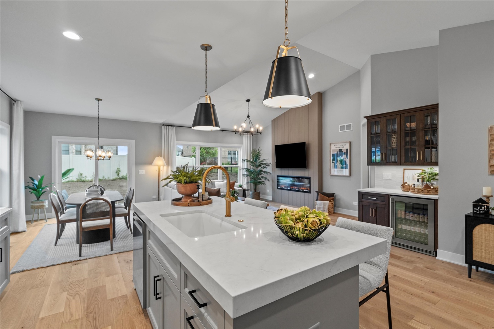 16580 Kayla Drive, Lemont, IL 60439