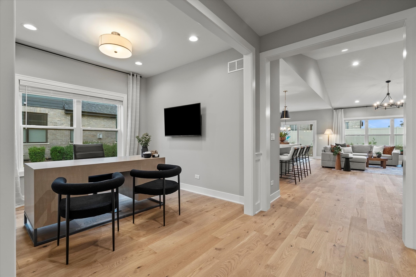 16580 Kayla Drive, Lemont, IL 60439