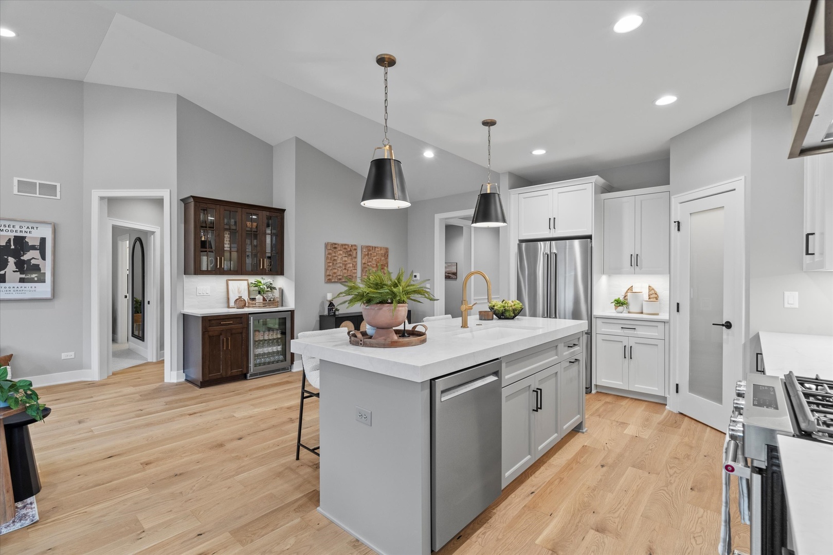 16590 Kayla Drive, Lemont, IL 60439