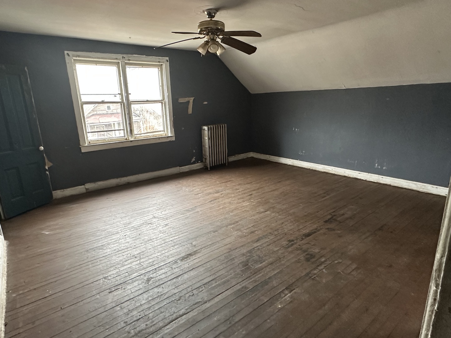 5538 S Perry Avenue, Chicago, IL 60621