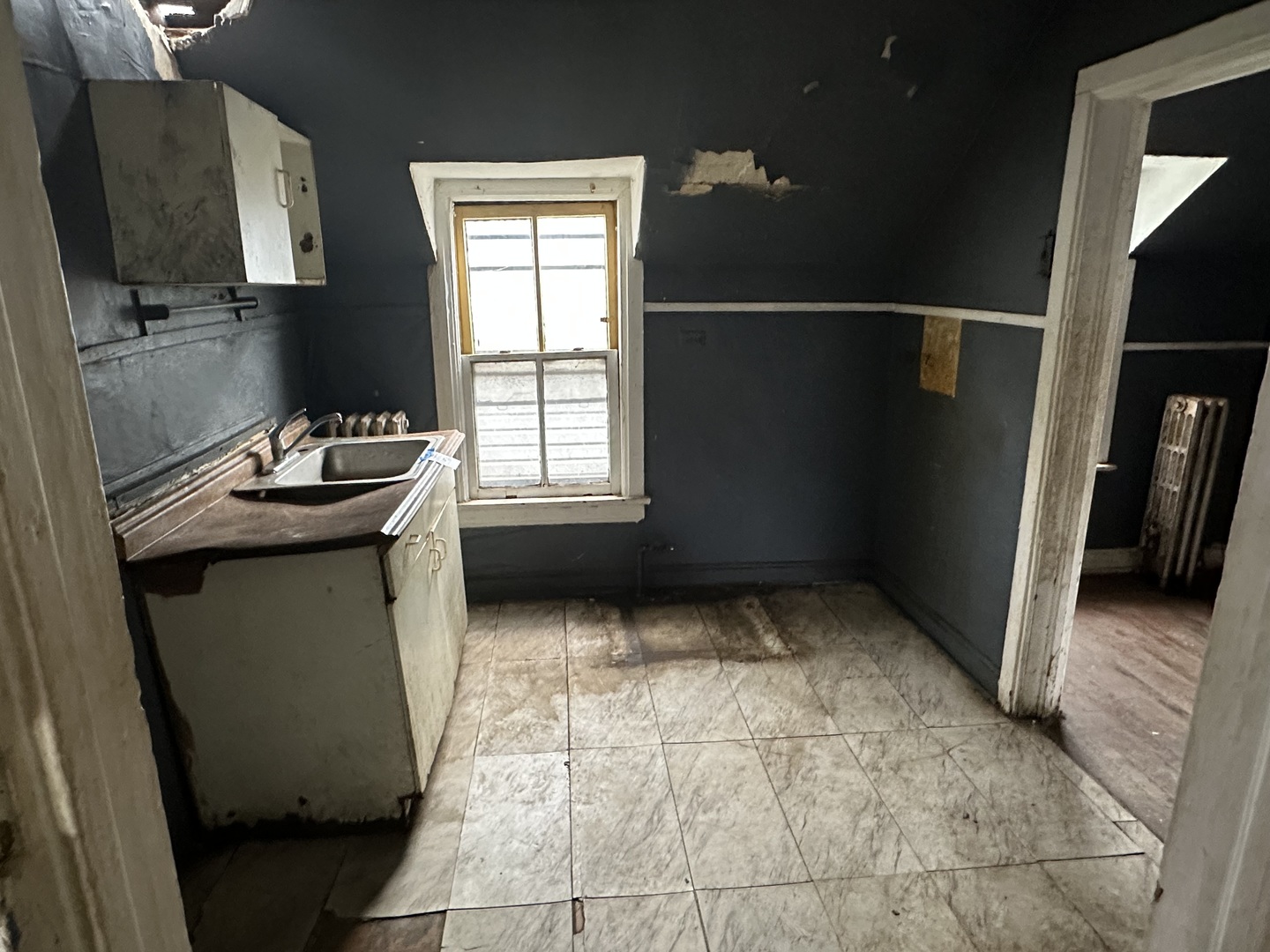 5538 S Perry Avenue, Chicago, IL 60621