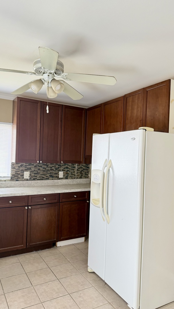 927 Westshire Drive, Joliet, IL 60435