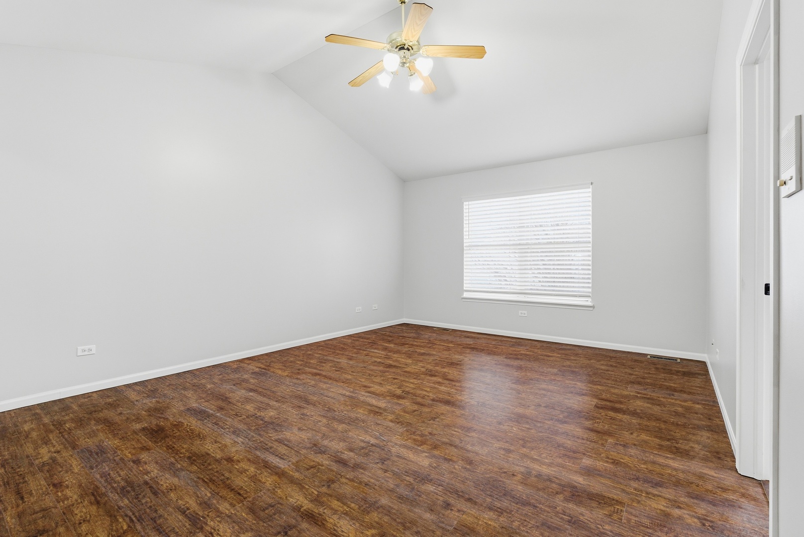 2302 Covington Court, Plainfield, IL 60586